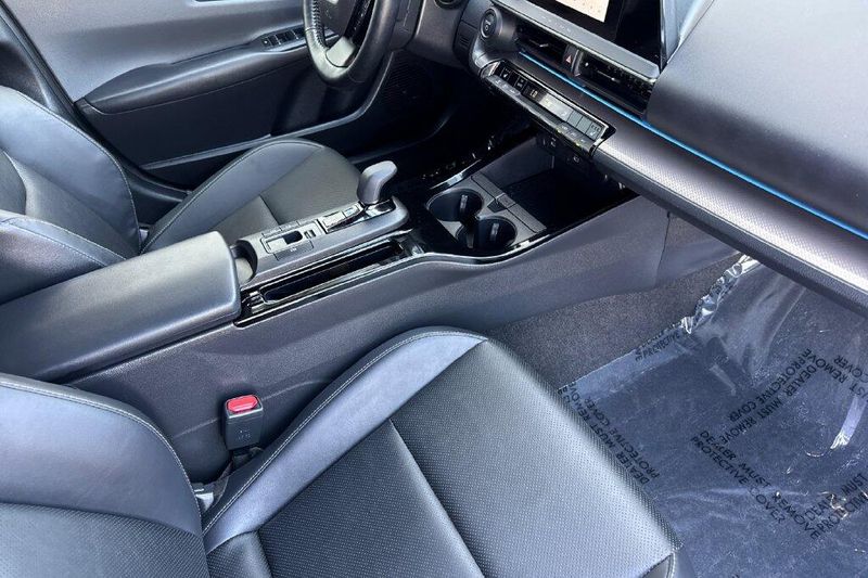 Used 2023 Toyota Prius XLEImage 15