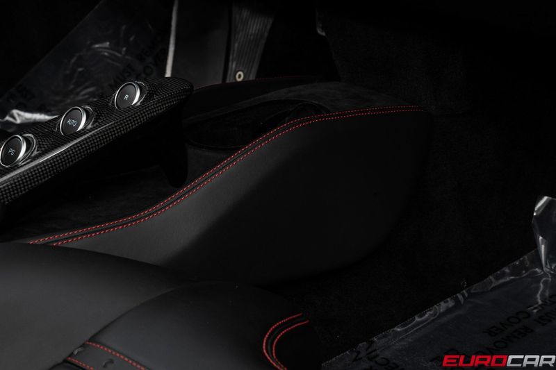 Used 2022 Ferrari F8 Spider *CARBON FIBER LED STEERING WHEEL * DAYTONA SEATS*Image 42