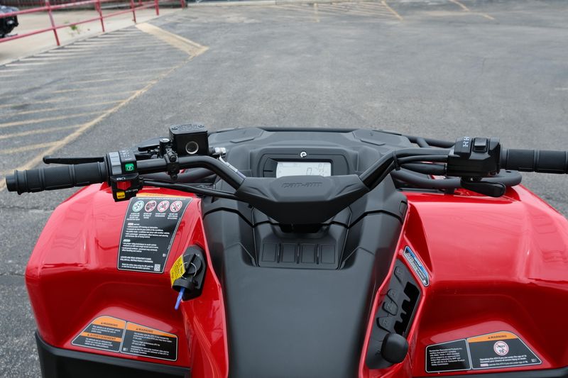 2025 Can-Am OUTLANDER DPS 500 LEGION RED Image 17