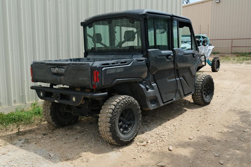 Used 2022 Can-Am DEFENDER LIMITED CAB HD10 GRAY Image 7