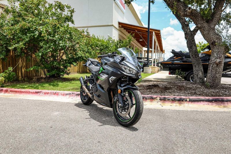 2023 Kawasaki NINJA 400 ABS Image 1