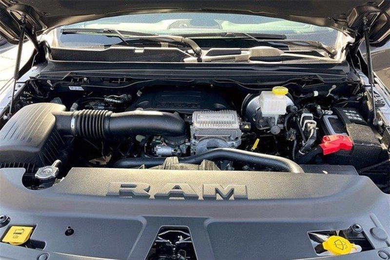2023 RAM 1500 Big Horn Crew Cab 4x4 5
