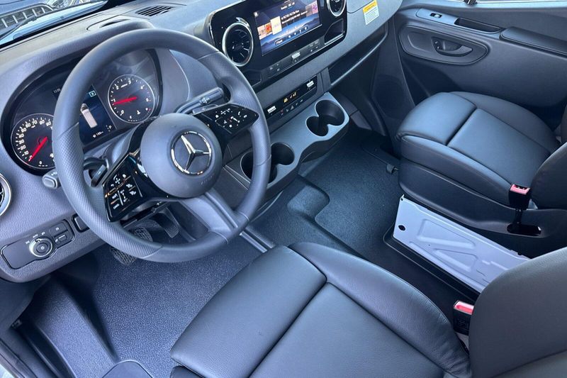 New 2026 Mercedes-Benz Sprinter 2500 Cargo 144 WBImage 7