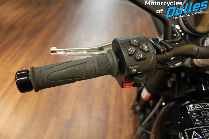 Used 2024 Triumph Scrambler 1200 X Image 11