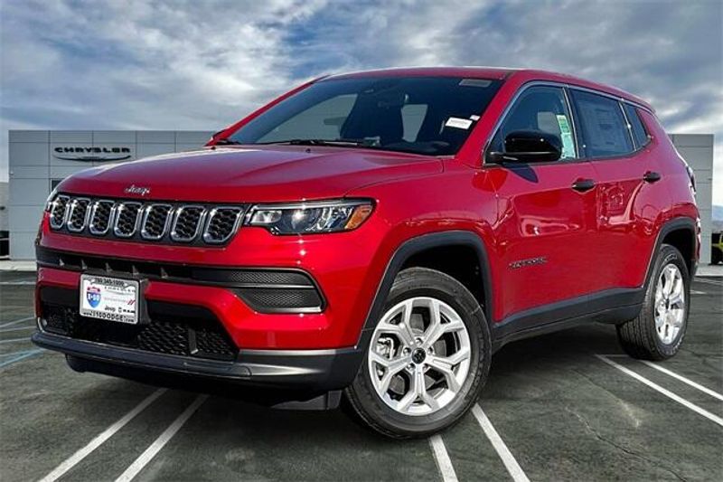 2025 Jeep Compass Sport 4x4Image 1