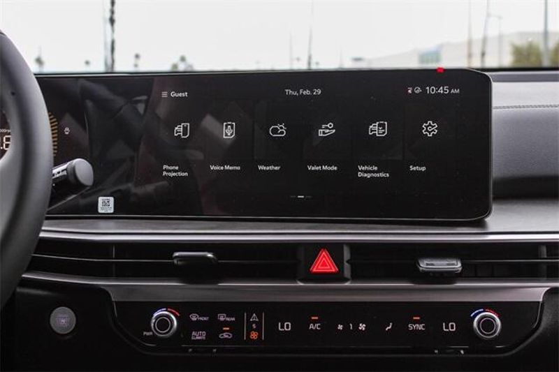 New 2025 Kia Sorento X-Line EXImage 6