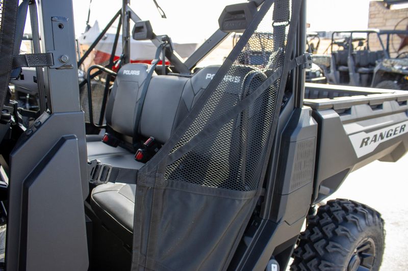 NEW 2026 POLARIS RANGER CREW 1000 PREMIUM Image 17