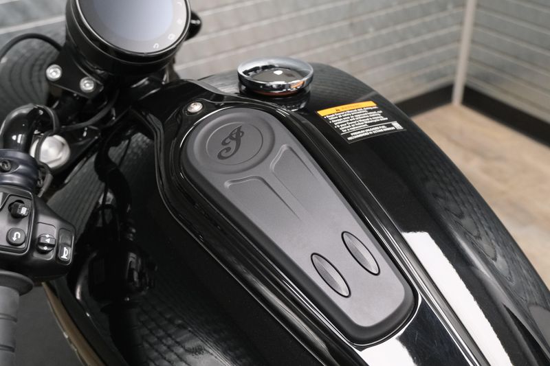 NEW 2025 INDIAN MOTORCYCLE SCOUT BOBBER LIMITED WITH TECHNOLOGY PACKAGE Image 16