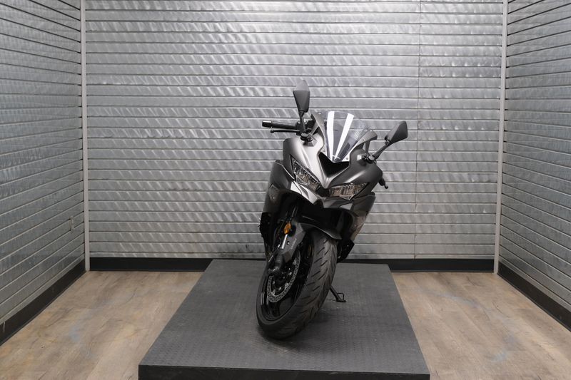 NEW 2026 KAWASAKI NINJA ZX4RR ABS Image 7