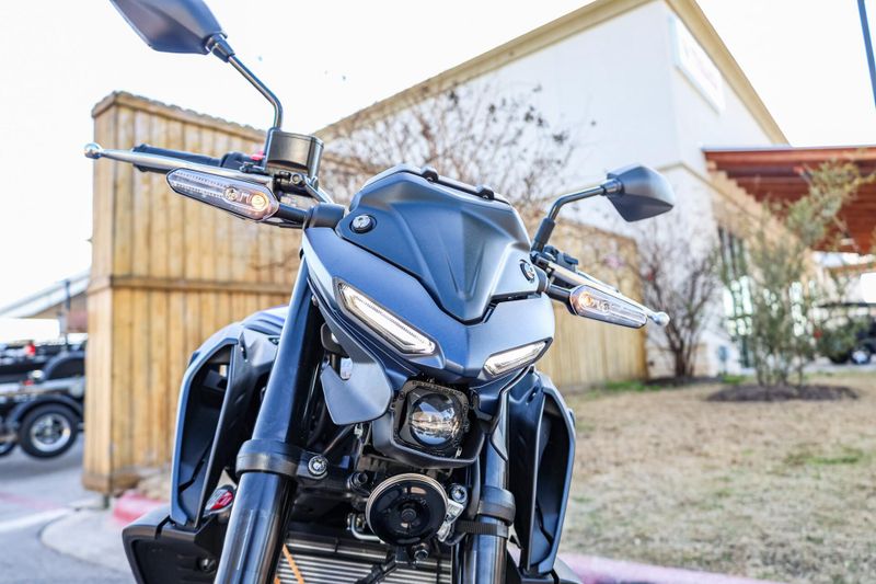 2025 Yamaha MT03 TEAM BLUE Image 14