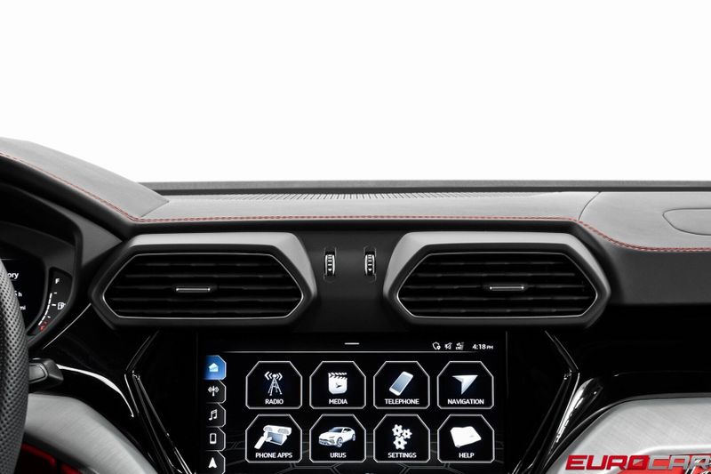 2021 Lamborghini Urus *PANORAMIC SUNROOF * FRONT PPF*Image 26