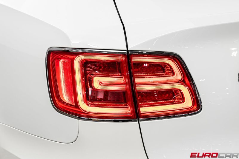 Used 2019 Bentley Bentayga V8 *FRONT SEAT COMFORT SPEC * PANORAMIC ROOF*Image 17