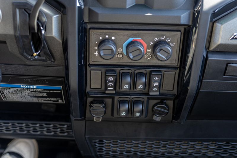 2024 Polaris RANGER CREW XD 1500 NORTHSTAR EDITION ULTIMATE SUNSET RED Image 16