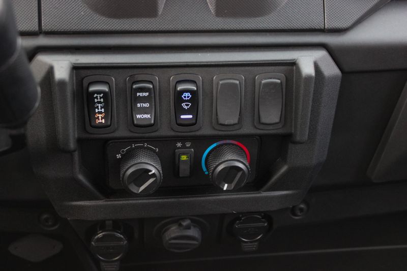 NEW 2026 POLARIS RANGER CREW XP 1000 NORTHSTAR EDITION PREMIUM Image 30