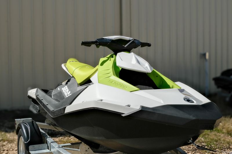 2023 SEADOO SPARK 3UP MANTA GREEN AND WHITE  in a MANTA GREEN AND WHITE exterior color. Family PowerSports (877) 886-1997 familypowersports.com 