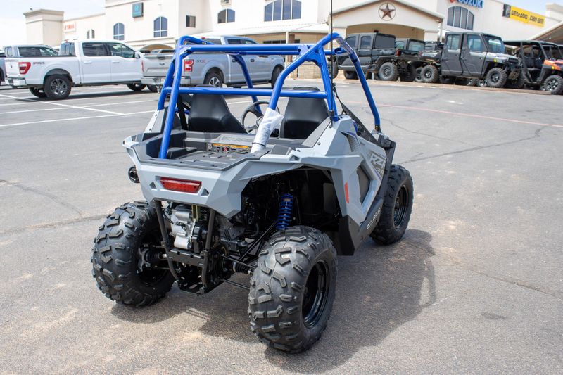NEW 2026 POLARIS RZR 200 EFI Image 2