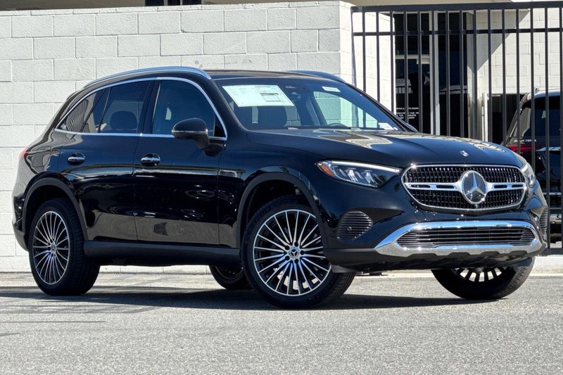 New 2027 Mercedes-Benz GLC-Class GLCGLC 300Image 2
