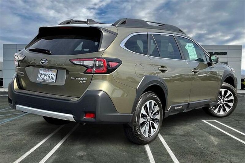 2023 Subaru Outback Limited XTImage 13