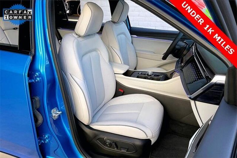 2025 Jeep Wagoneer S LimitedImage 6