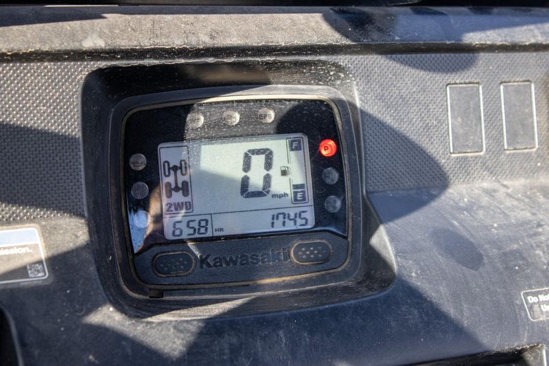 USED 2024 KAWASAKI MULE PROFXT 1000 PLATINUM RANCH EDITION Image 17