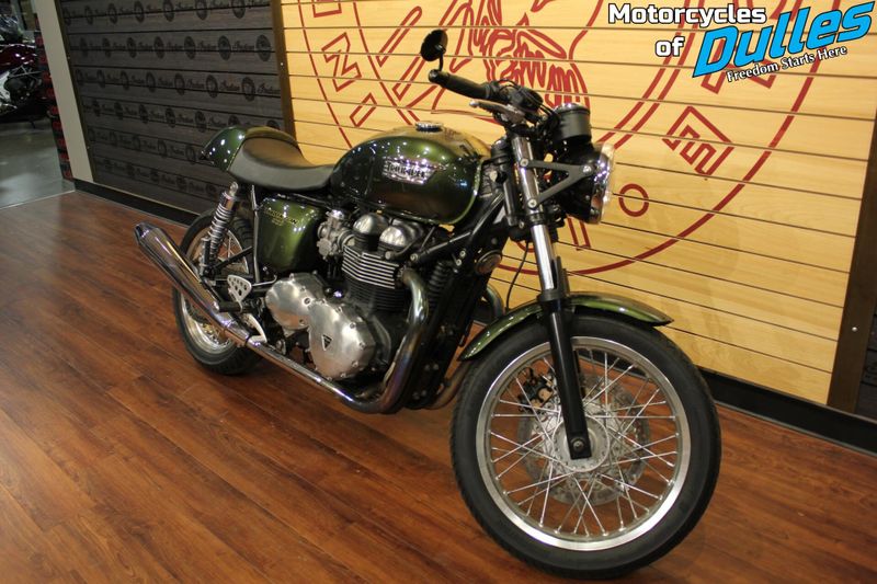2014 Triumph Thruxton 900 Image 2