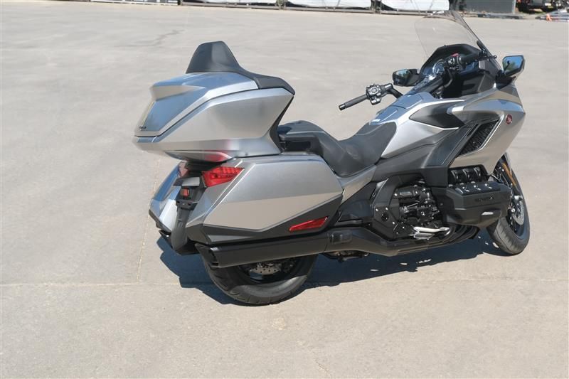 NEW 2025 HONDA GOLD WING TOUR DCT  in a LIGHT SILVER METALLIC exterior color. Family PowerSports (877) 886-1997 familypowersports.com 