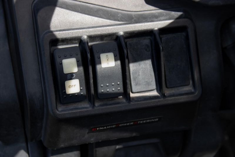 USED 2023 CAN-AM DEFENDER MAX XMR HD10 Image 29