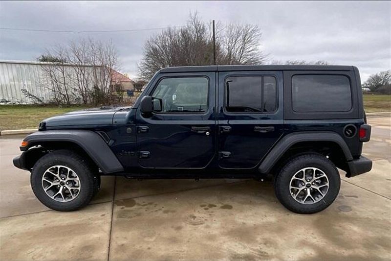 2025 Jeep Wrangler 4-door Sport SImage 13