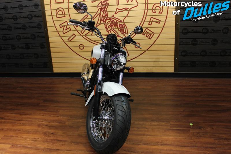 2025 Indian Motorcycle Scout Classic Ltd w/ Tech Pkg Image 3