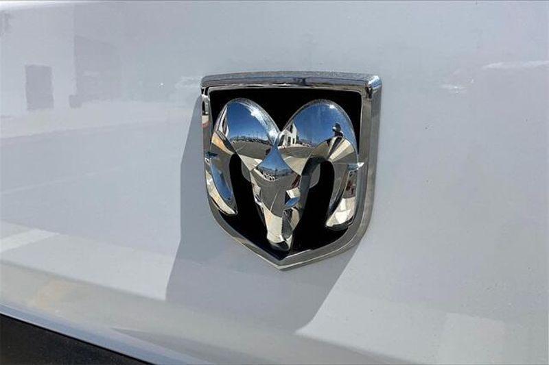 2020 RAM ProMaster 1500 BaseImage 30