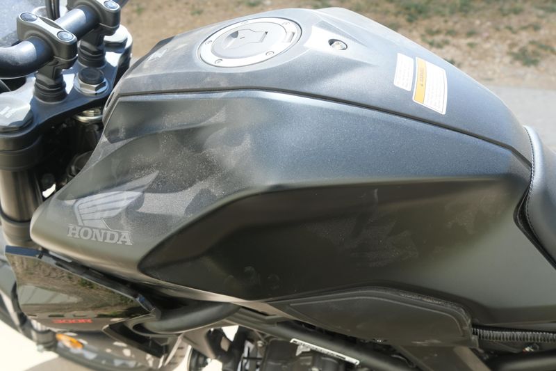 NEW 2025 HONDA CB300R ABS Image 15