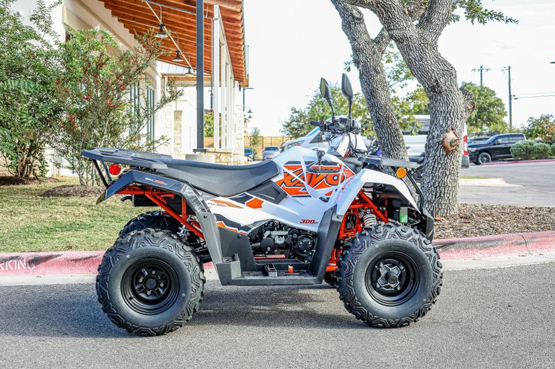 2025 KAYO BULL 300 EFI  WHITE  in a WHITE exterior color. Family PowerSports (877) 886-1997 familypowersports.com 