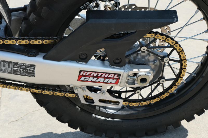 2024 Honda CRF450L RED Image 23