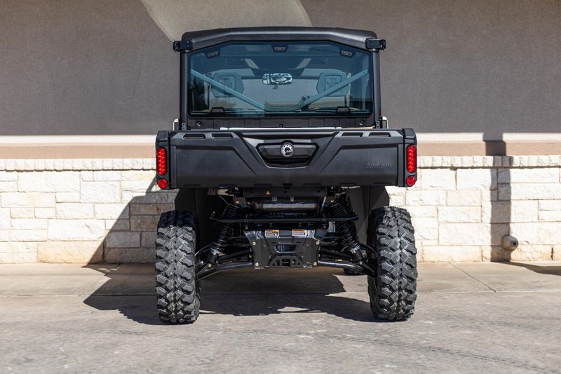New 2025 Can-Am DEFENDER LIMITED CAB HD10 DESERT TAN AND STEALTH BLACK Image 4