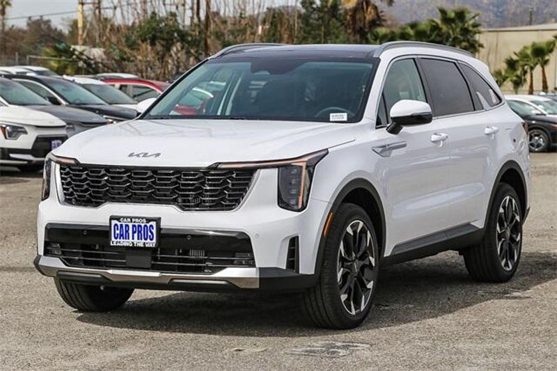 2025 Kia Sorento EXImage 12