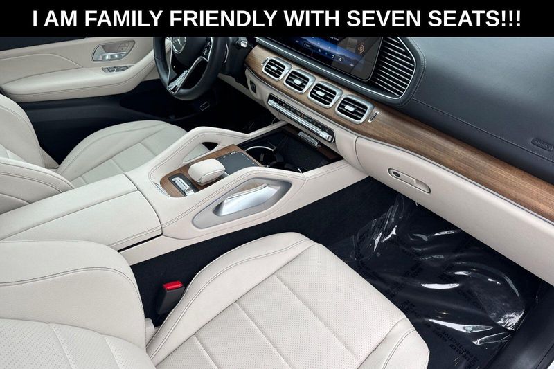 Used 2025 Mercedes-Benz GLS 450Image 19