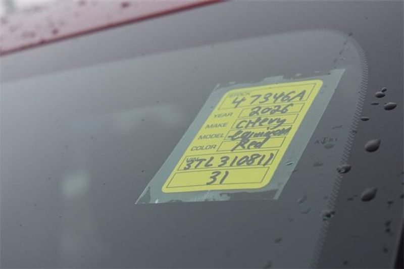 Used 2026 Chevrolet Equinox LTImage 34