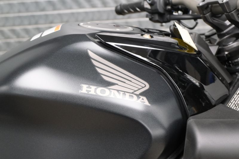 NEW 2026 HONDA CB650R ECLUTCH Image 13