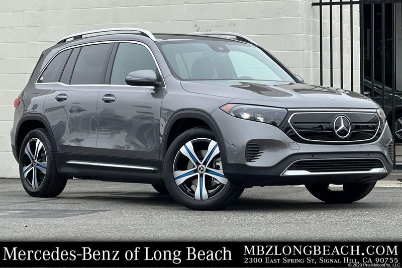 2023 Mercedes-Benz EQB 300Image 1