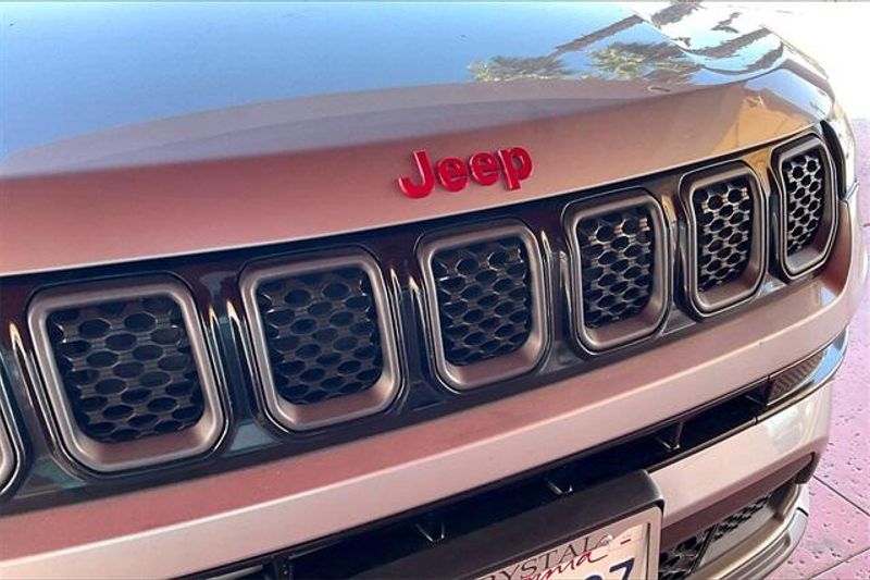 2023 Jeep Compass LimitedImage 30