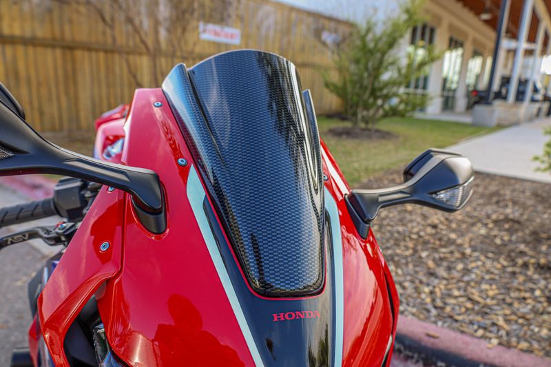 USED 2022 HONDA CBR1000RR ABS Image 17