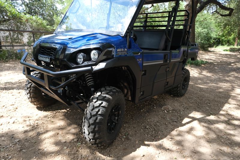 2024 Kawasaki MULE PROFXT 1000 LE BLUEImage 11