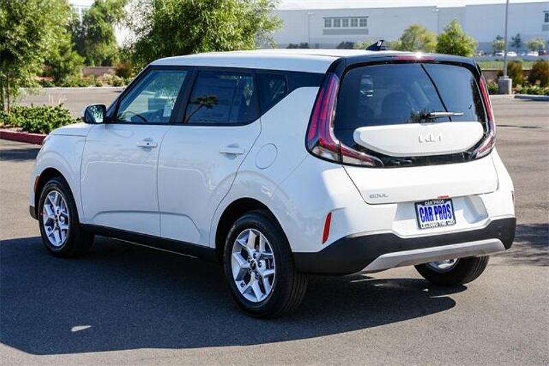 New 2025 Kia Soul SImage 13