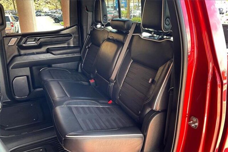 2022 GMC Sierra 1500 AT4XImage 25