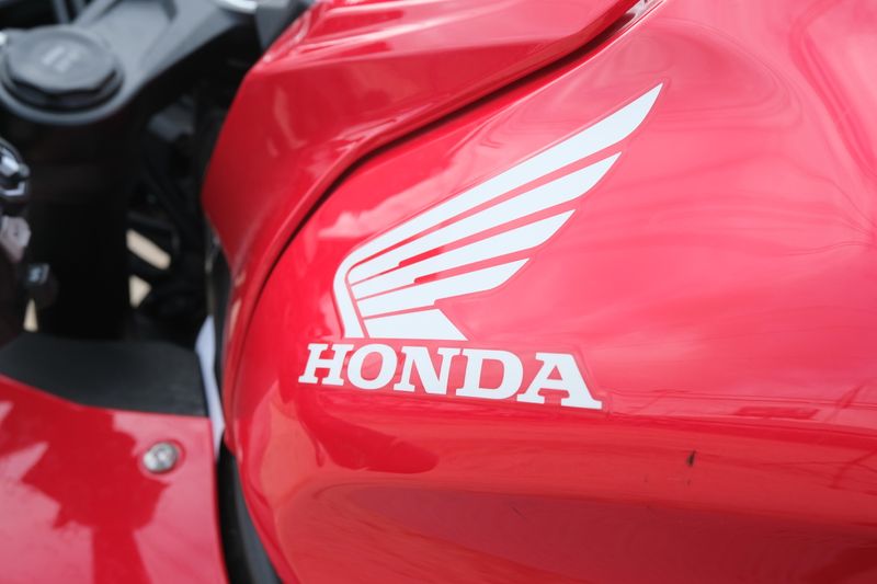 USED 2024 HONDA CBR650R ABS Image 16