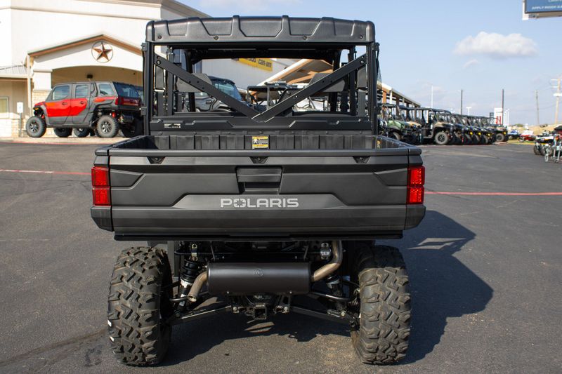 NEW 2026 POLARIS RANGER CREW 1000 PREMIUM Image 4