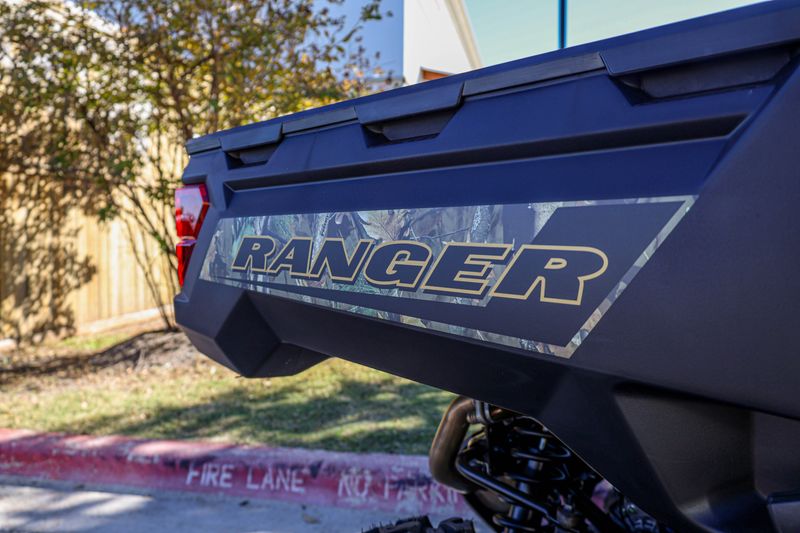 NEW 2026 POLARIS RANGER CREW 1000 PREMIUM Image 2