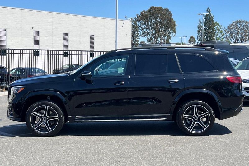 2025 Mercedes-Benz GLS 450Image 7