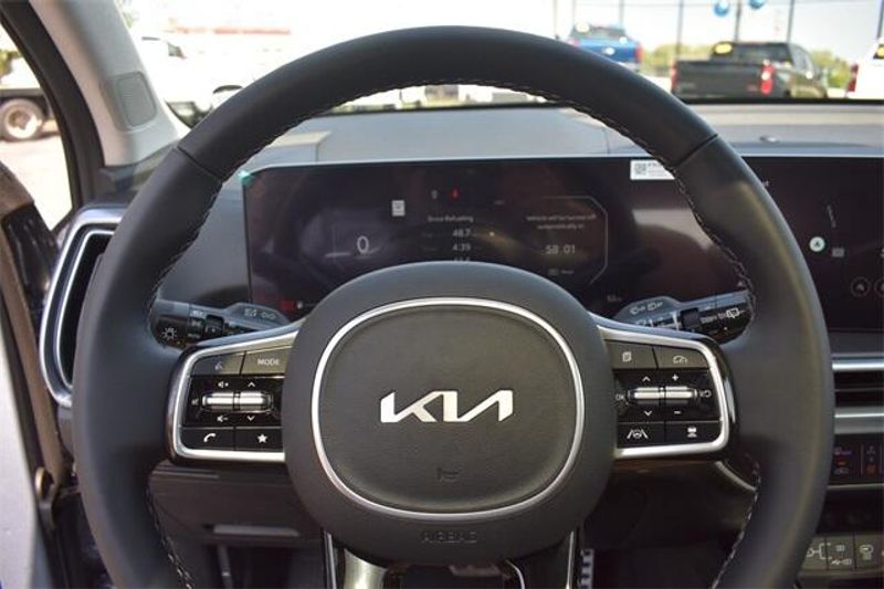 New 2025 Kia Sorento SXImage 27