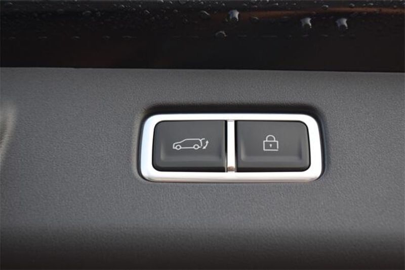 2024 Kia EV9 LightImage 19